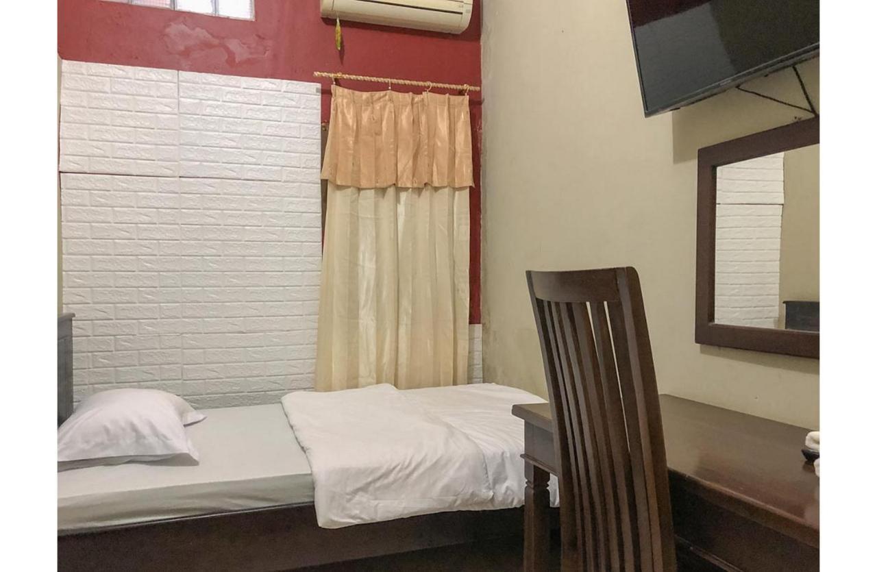 Sinar Hotel Enrekang ภายนอก รูปภาพ