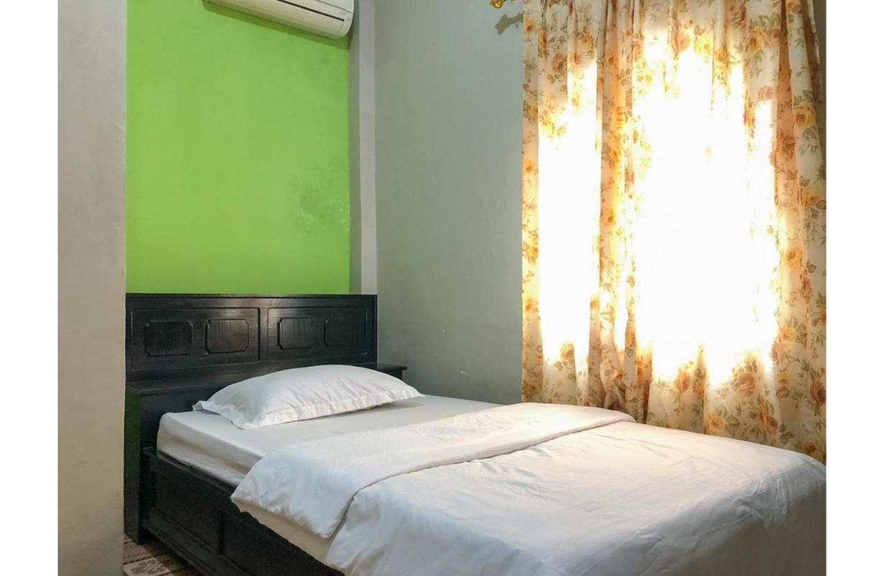 Sinar Hotel Enrekang ภายนอก รูปภาพ