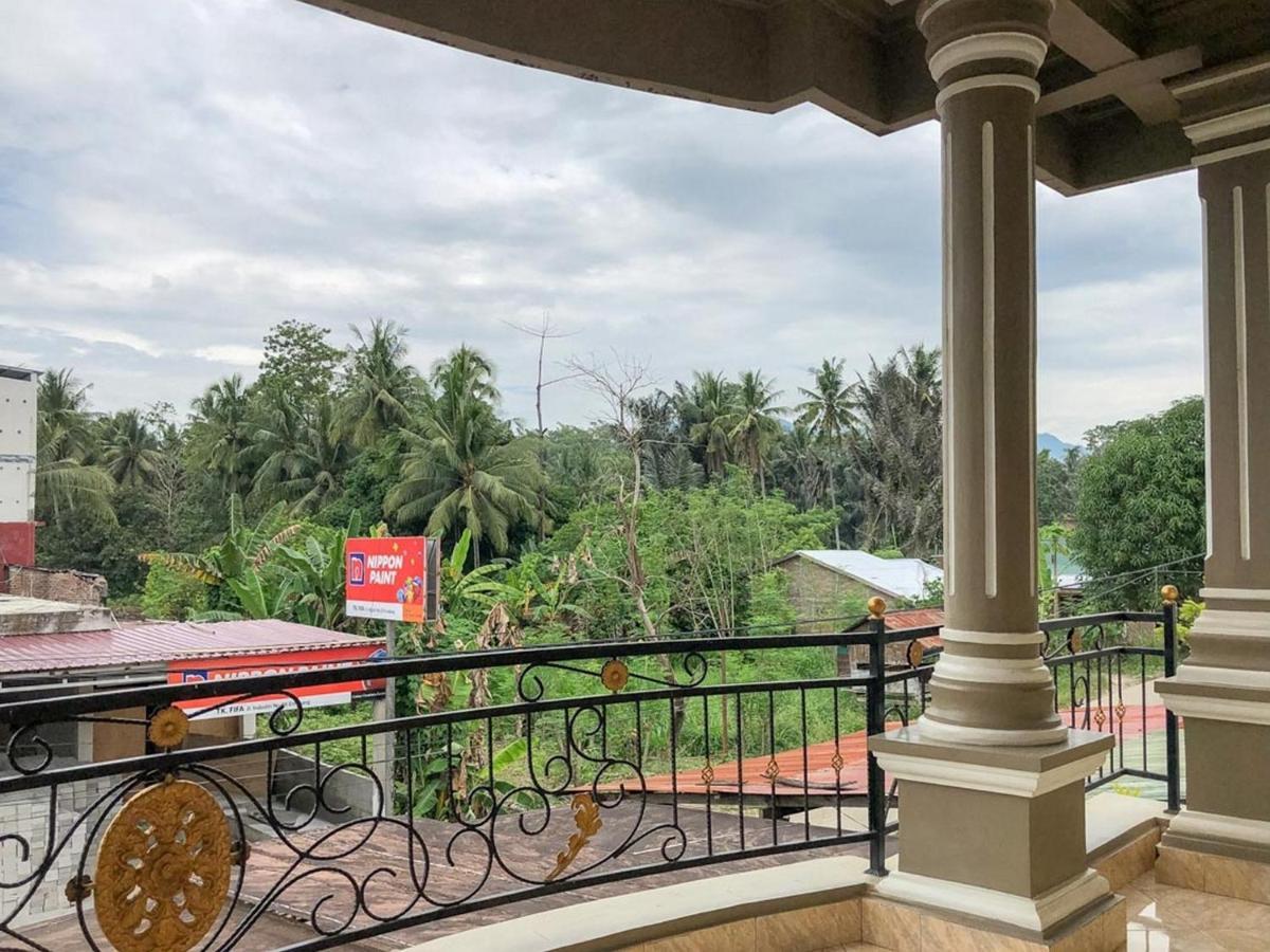 Sinar Hotel Enrekang ภายนอก รูปภาพ