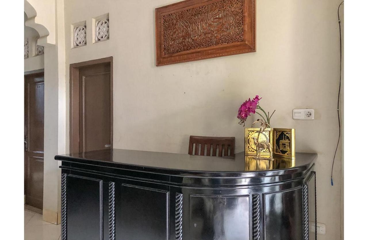 Sinar Hotel Enrekang ภายนอก รูปภาพ