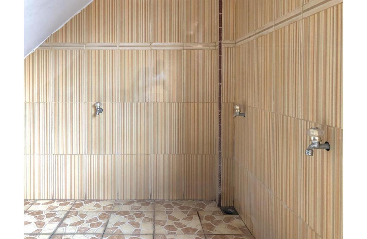 Sinar Hotel Enrekang ภายนอก รูปภาพ